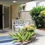 Norfolk Grove Apartment - Hosted By Burleigh Letting