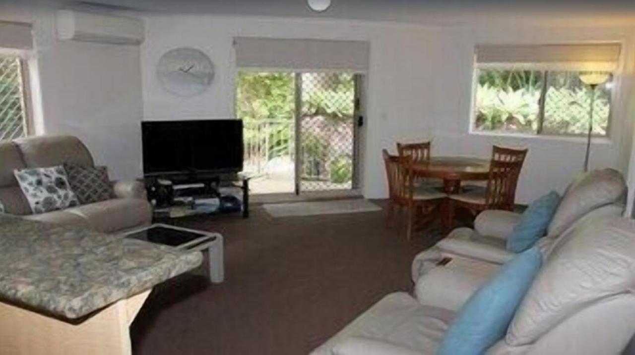 Norfolk Grove - Hosted By Burleigh Letting Apartment *
